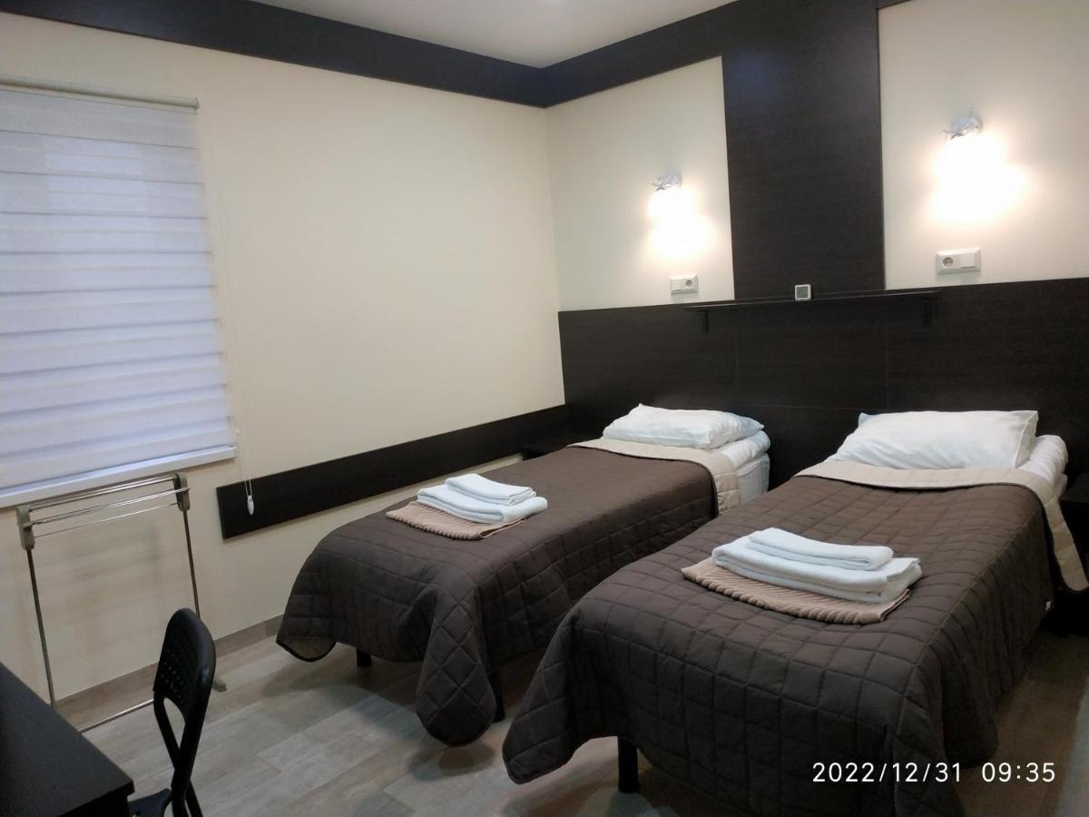 Nestg Guest House Fülöpfalva Kültér fotó