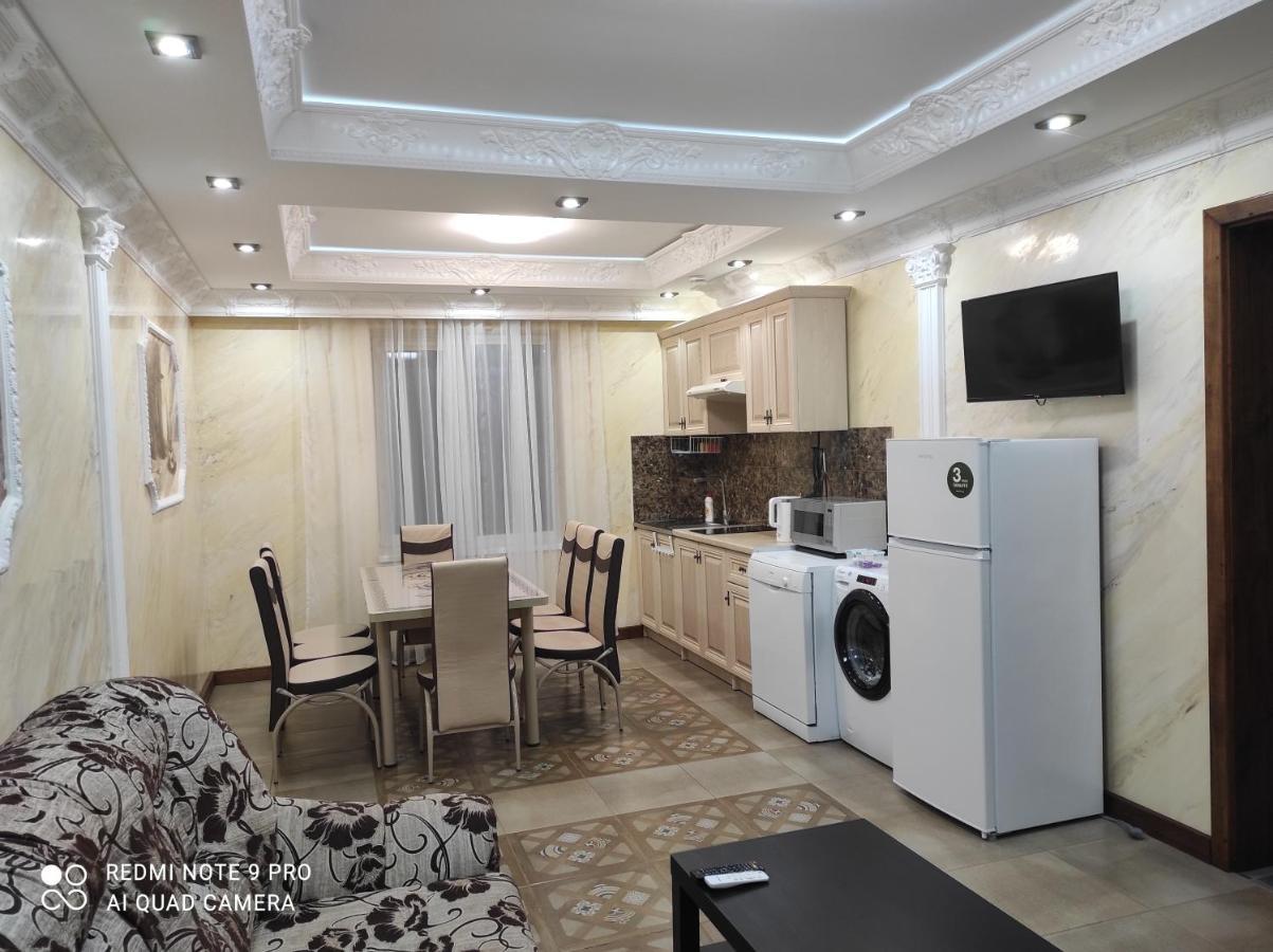 Nestg Guest House Fülöpfalva Kültér fotó