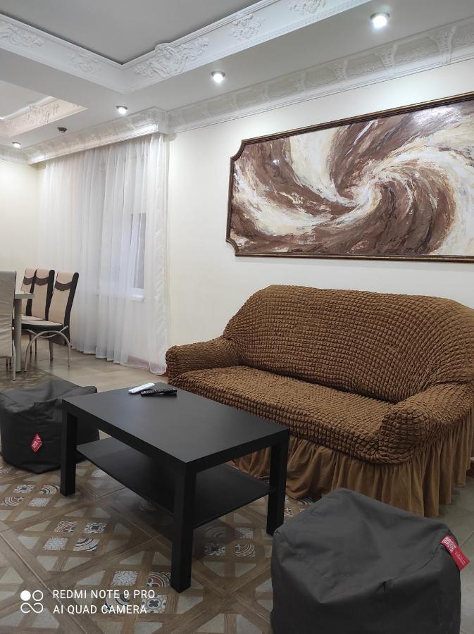 Nestg Guest House Fülöpfalva Kültér fotó